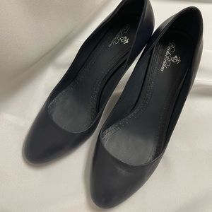 Brooks brother shoes size 8